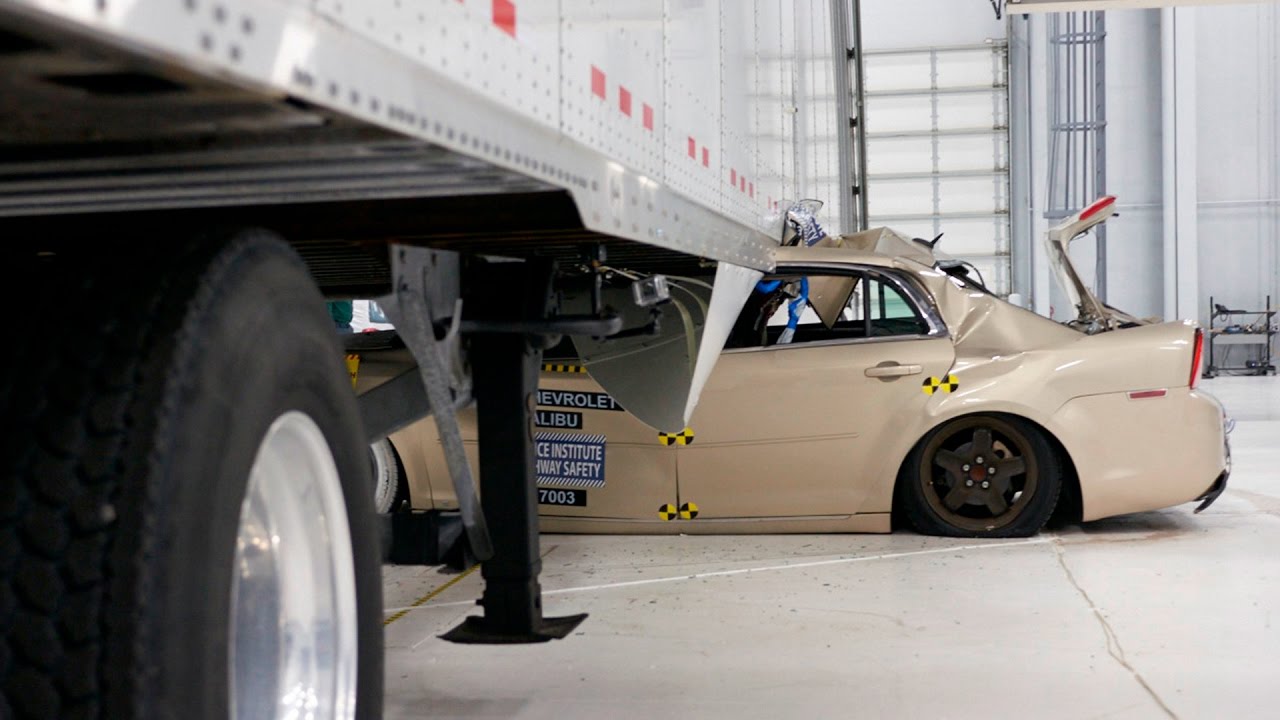 Benefits of side underride guards for semitrailers