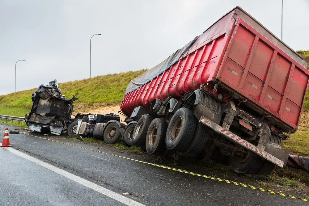 Indianapolis, IN truck accident lawyer helps with commercial vehicle cases